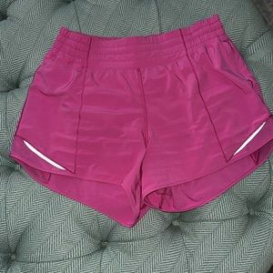 Hotty Hot High-Rise Lined Short 4”